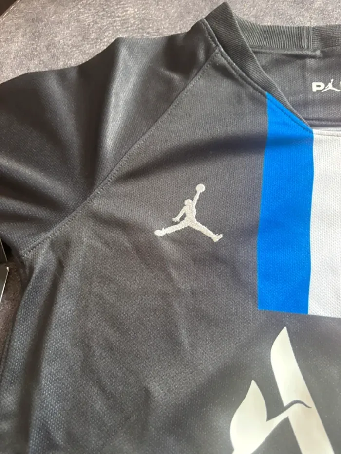 Maillot Jordan PSG 2019/20 Stadium Fourth authentique Enfant Taille S – Neuf avec étiquette - photo numéro 10
