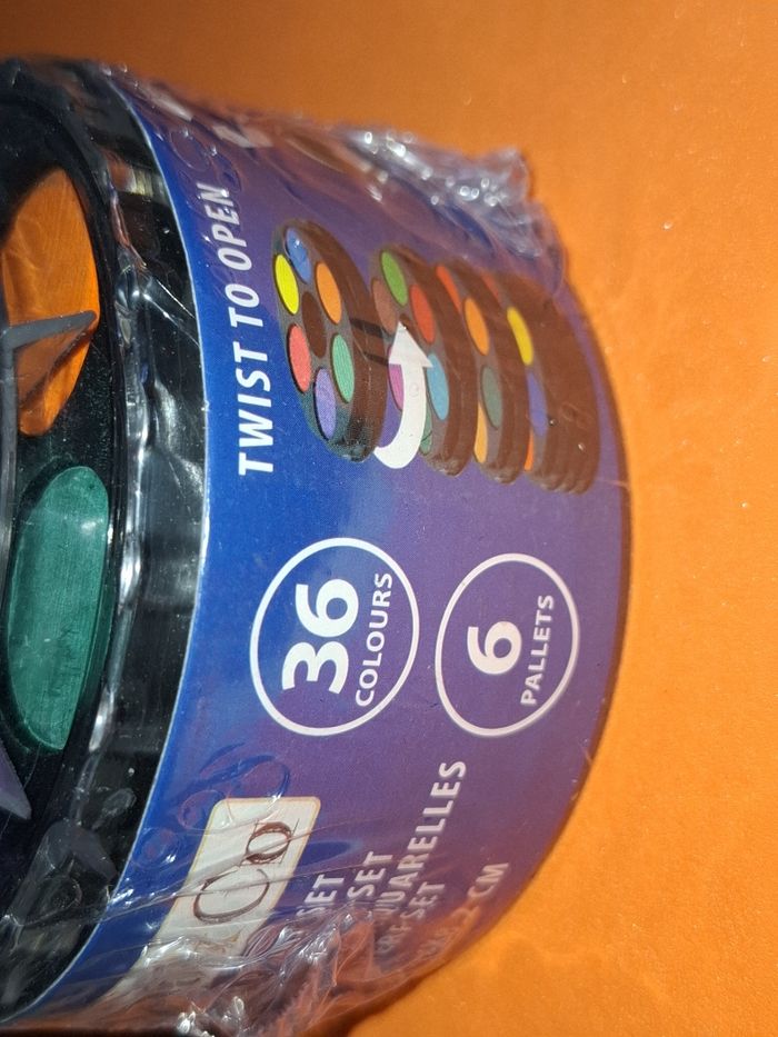 Carrousel à aquarelles (36 couleurs) - photo numéro 2