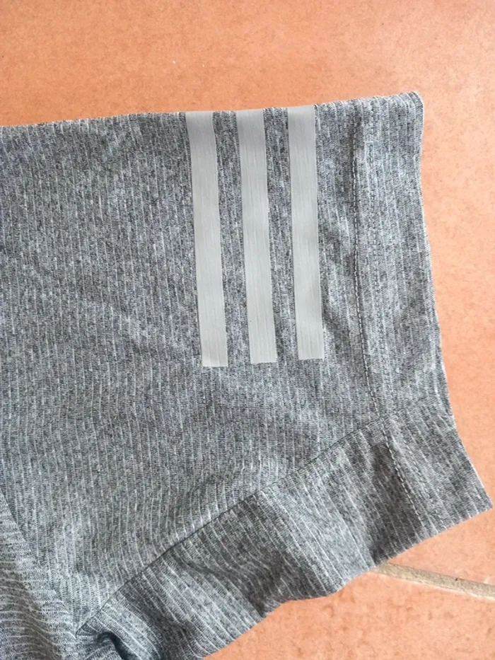 Maillot de sport Adidas - photo numéro 3