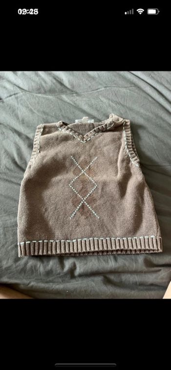 Pull sans manche 12 mois