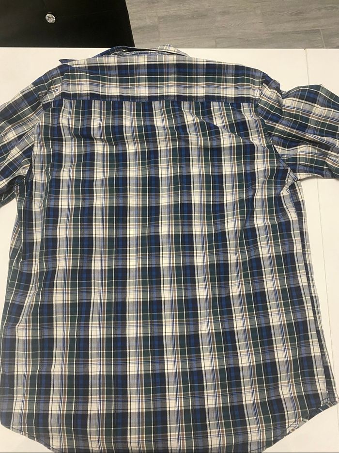 Chemise ( bien lire l’annonce) - photo numéro 5