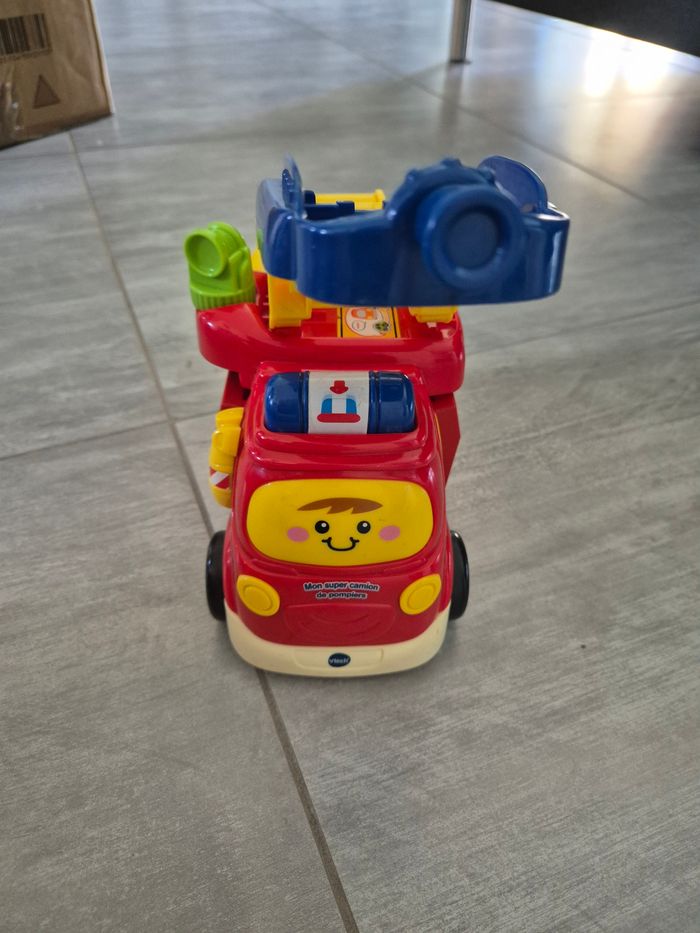 Mon super camion de pompiers vtech - photo numéro 2