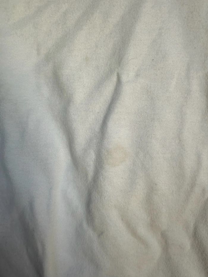 T-shirt Levis femme taille M état satisfaisant blanc quelques taches - photo numéro 4