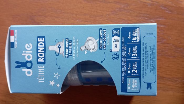2 Biberons Neufs Dodie en plastique Anti-colique 150 ml - photo numéro 3