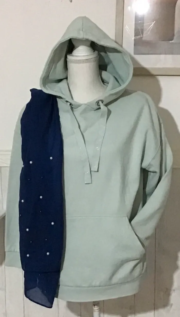 Sweat cache-cache - photo numéro 2