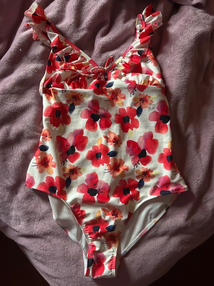 Maillot de bain une pièce neuf - photo numéro 1