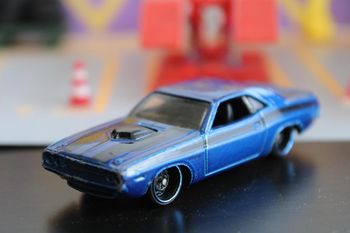 Hot wheels Dodge challenger 70
