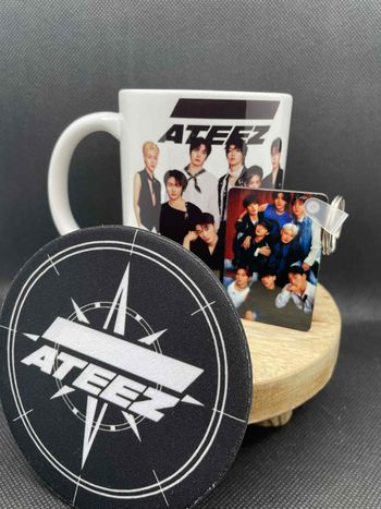 🔥 Coffret ATEEZ K-pop – Mug + dessous de tasse + porte-clé | Idée cadeau ATINY