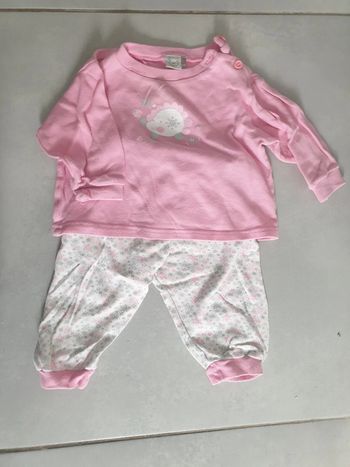 Lot pyjamas 2 pièces