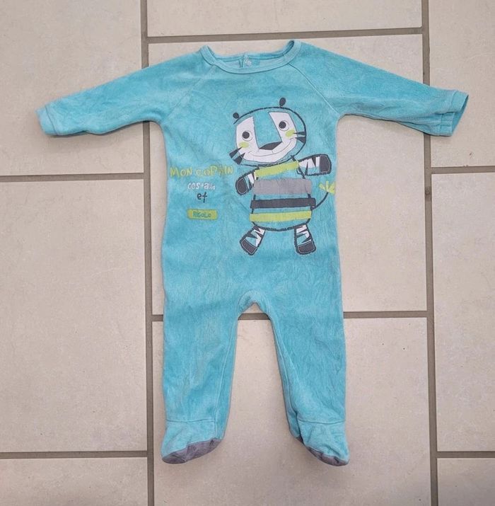 Lot pyjamas 9 mois - photo numéro 3