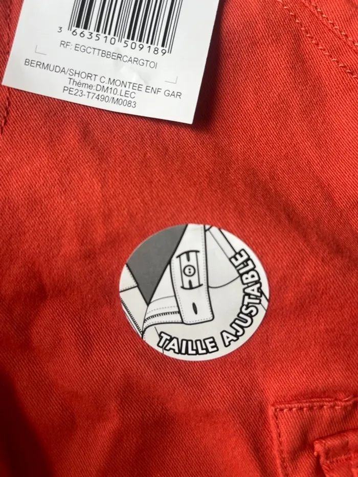 Short neuf avec étiquette 6 ans tisaia - photo numéro 3