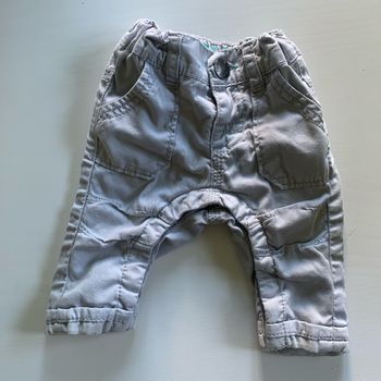 Pantalon Gémo taille 1 mois