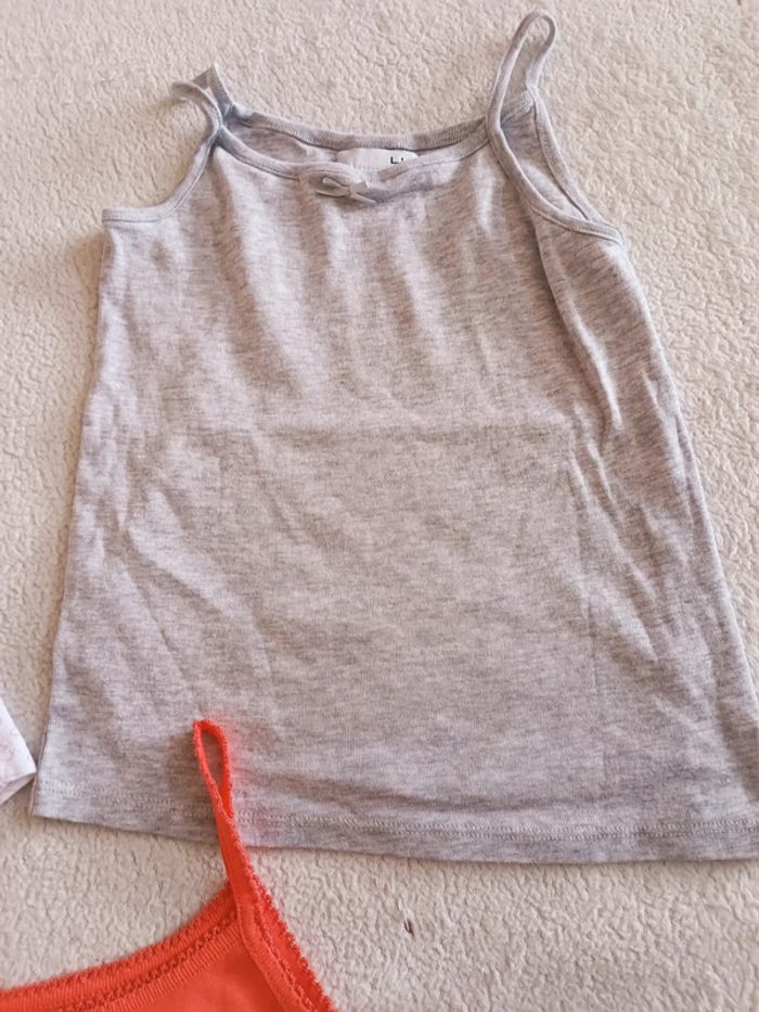 Lot 3 maillots de corps 6/8 ans - photo numéro 3