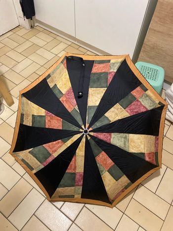 Jolie parapluie coloré