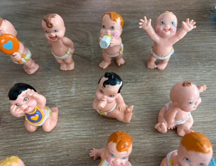 Lot de 19 figurines vintage Magic diaper babies - photo numéro 7