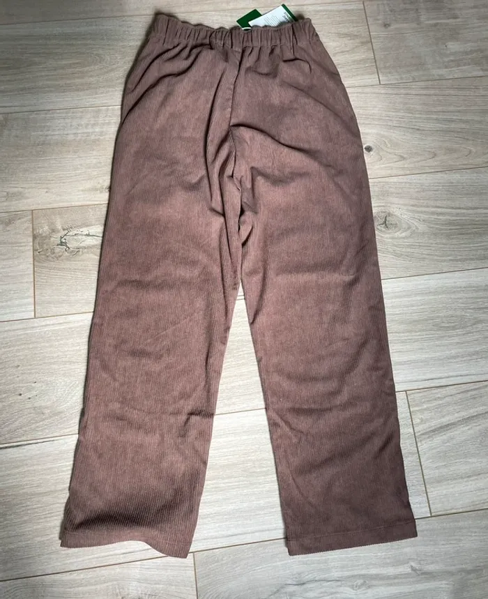 Pantalon velours neuf Halara XS Petite - photo numéro 2