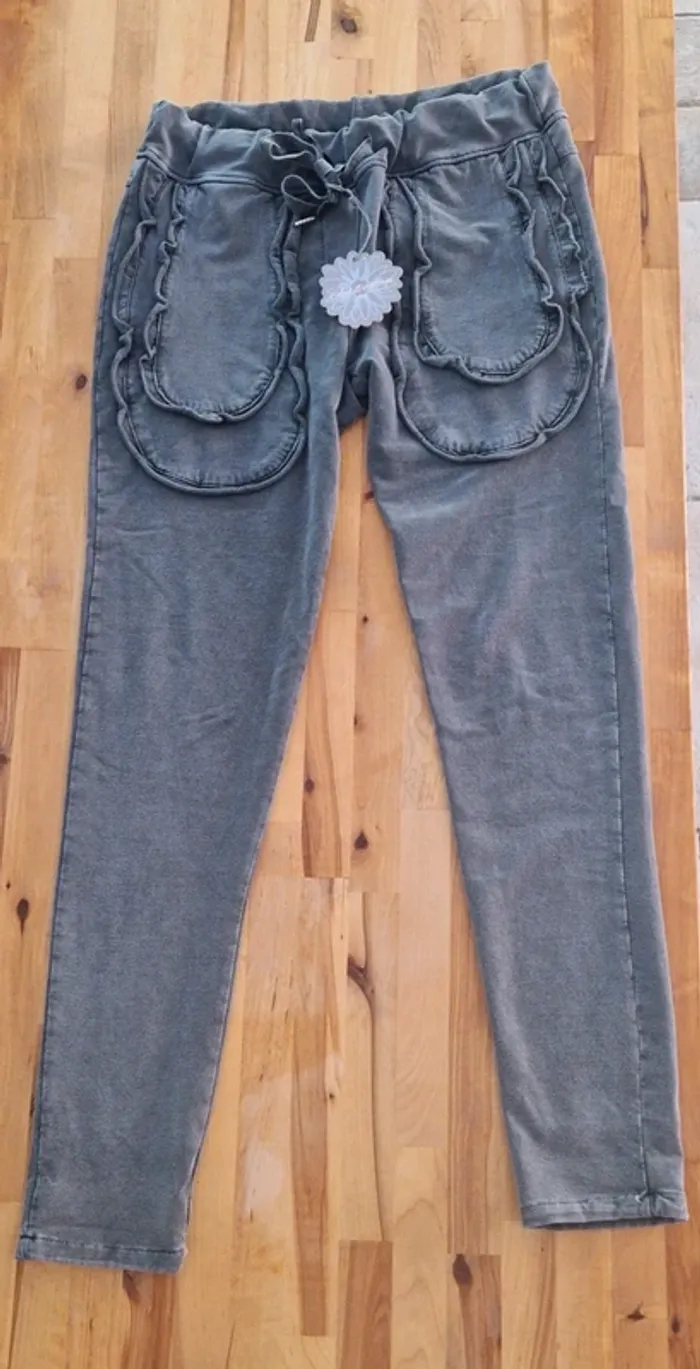Pantalon jogg April Vintage taille S/M neuf avec étiquette - photo numéro 5