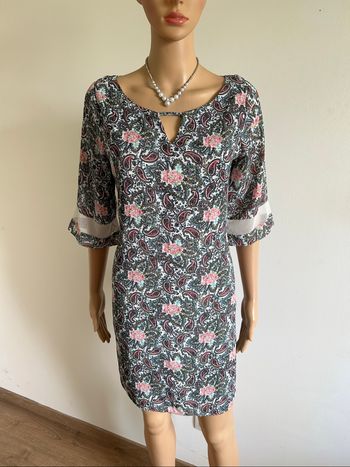Robe imprimée à manches courtes An’ge taille 2 jamais portée