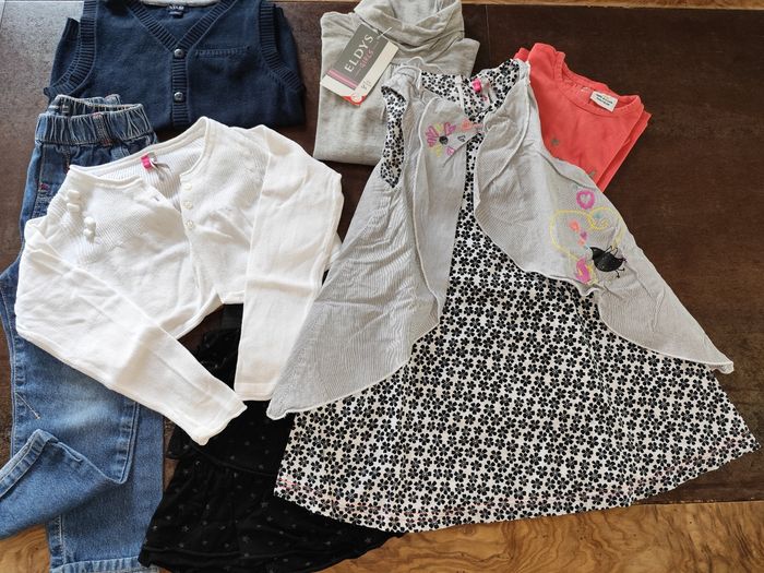 Lot vêtements fille 3 ans - photo numéro 2