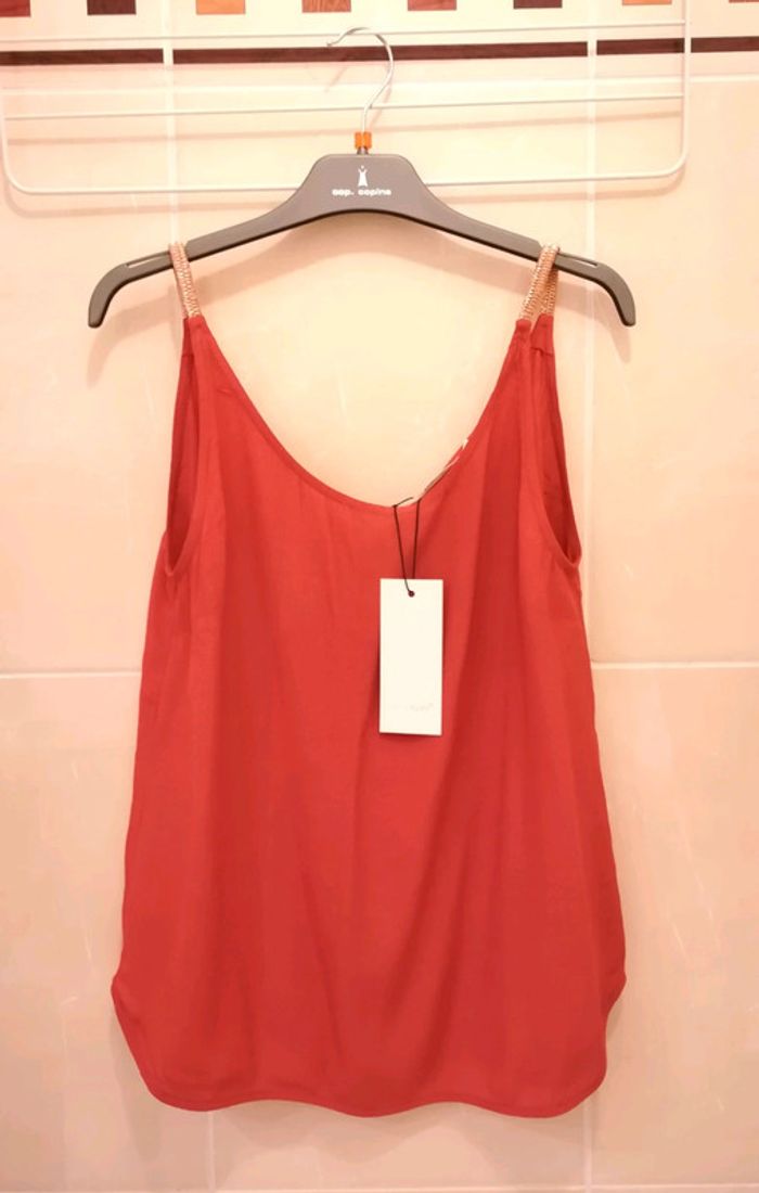 Blouse sans manche Neuve étiquetée T1 - V92B