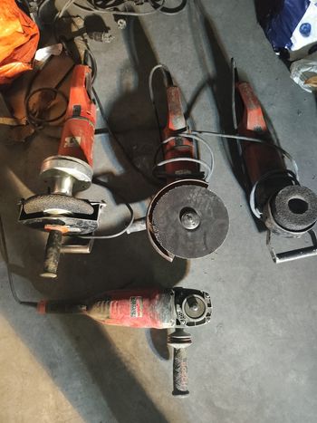Lots de disqueuses Hilti et Bosch