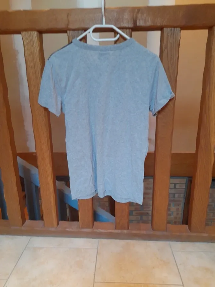 T shirt - photo numéro 2
