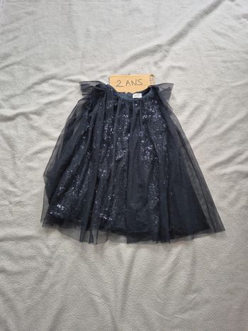 Robe tape a l’œil 23 mois
