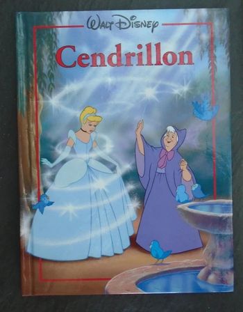 Livre "Cendrillon" Disney neuf