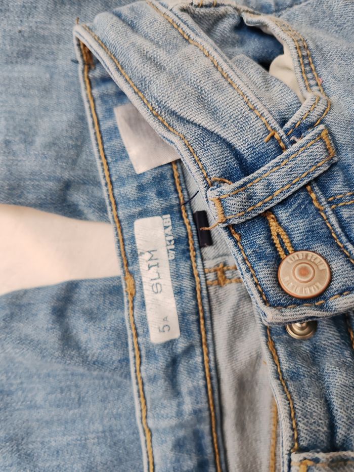 2 jeans fille 5 ans - photo numéro 4