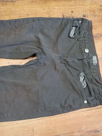 Jean noir slim casi neuf