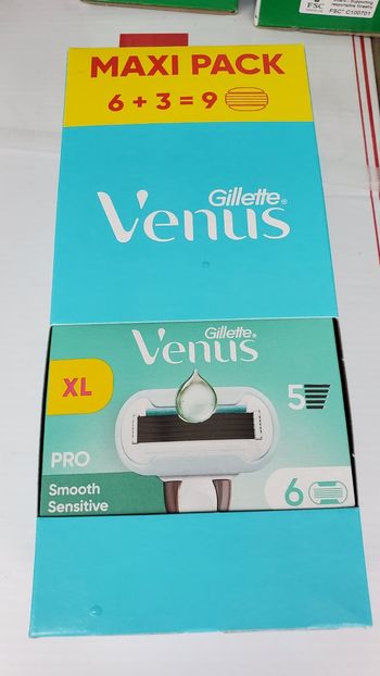 Gillette Venus pack de 9 recharges 5 Lames de Rasoirs.