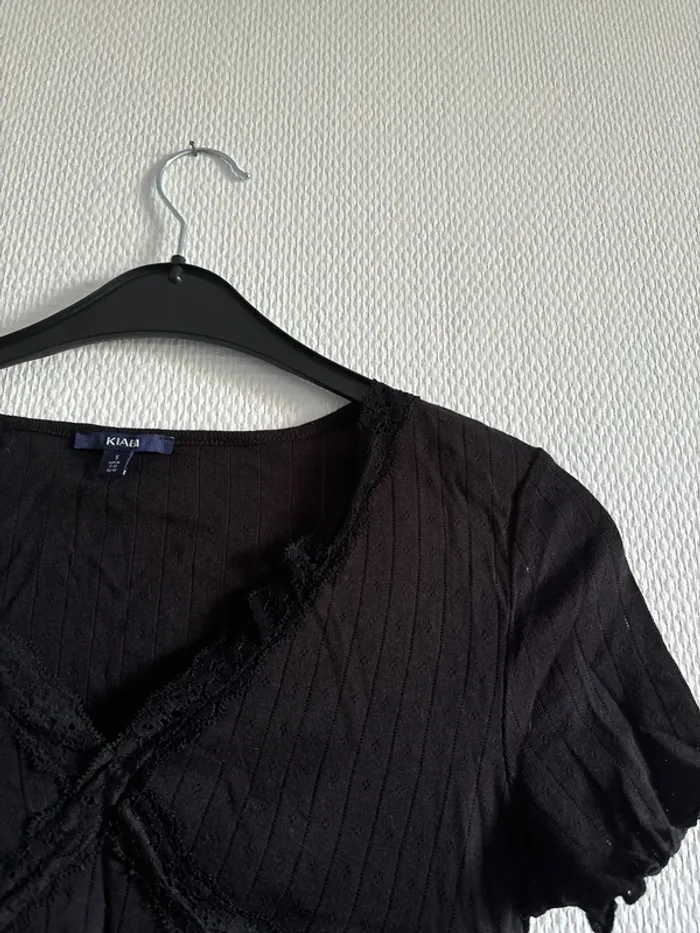 T shirt col v - photo numéro 4