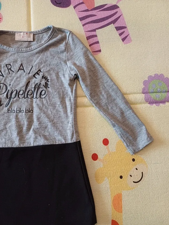 Robe manches longues 4 ans - photo numéro 2