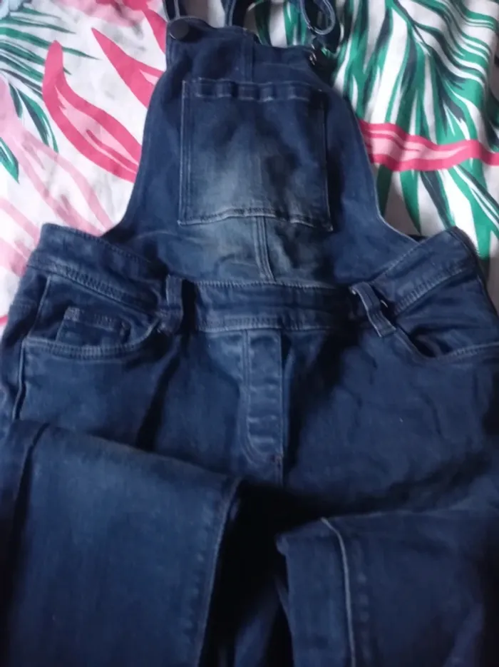 Salopette pantalon bleu en jeans - photo numéro 2