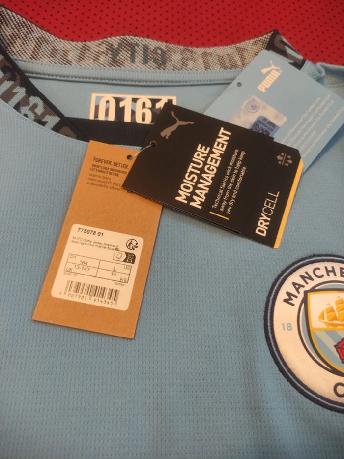 Maillot de foot Manchester City, Puma Authentique Officiel taille enfant 13/14 ans, Neuf - photo numéro 6