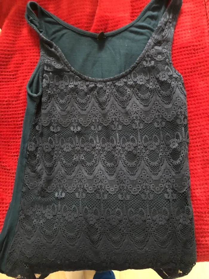 Haut en dentelle