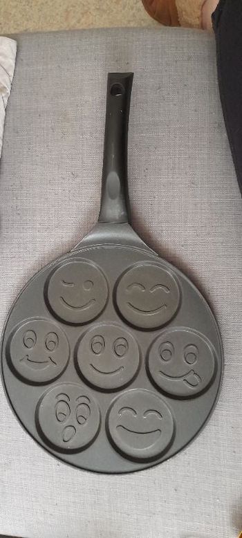 Poêle mini crêpe smiley