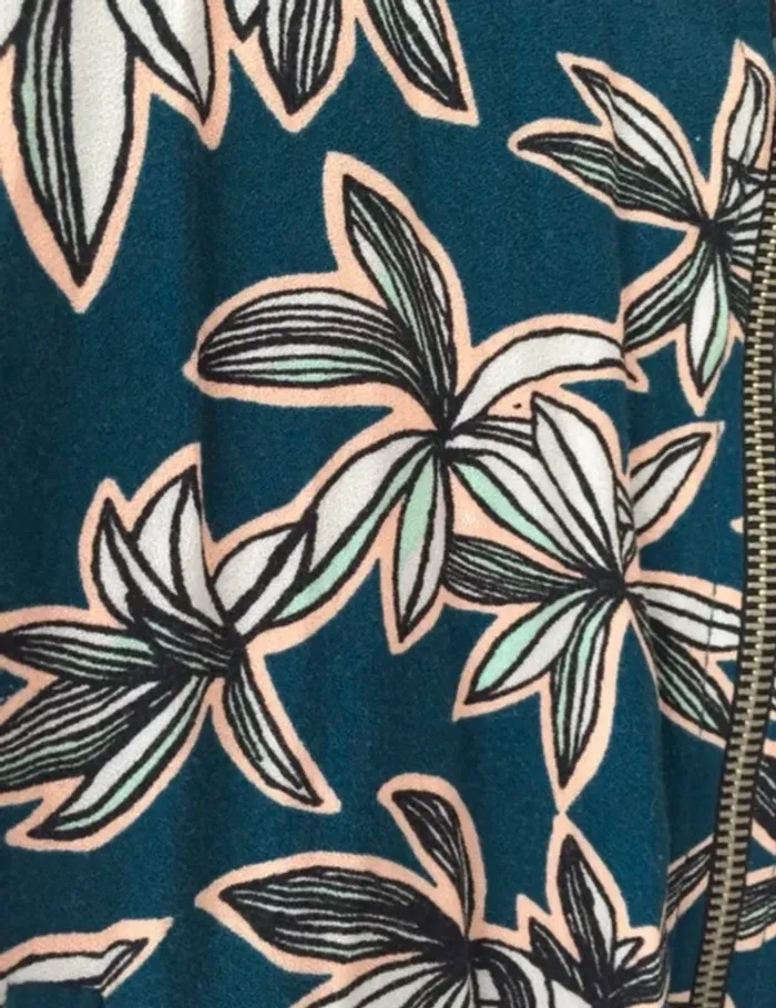 Gilet fleuris - photo numéro 7