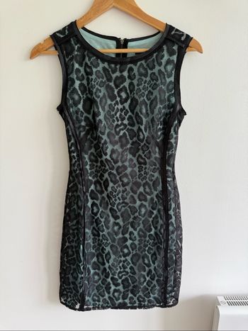 Robe chic moulante noire turquoise mango taille 36 S