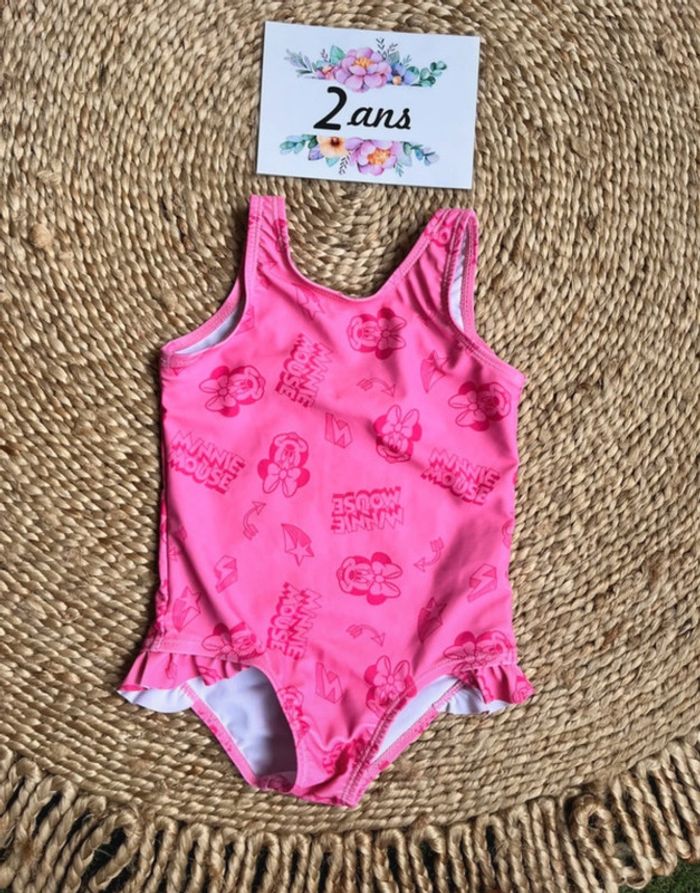 Maillot de bain fushia à Minnie 2 ans