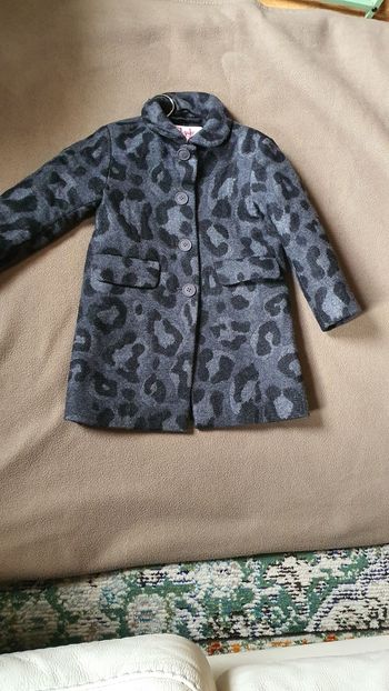 Lot d'un manteau Il gufo  5 ans et une veste 
