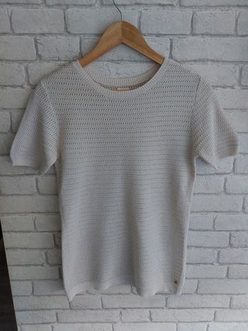Tee-shirt / pull fin Des Petits Hauts taille T2
(M,38)
