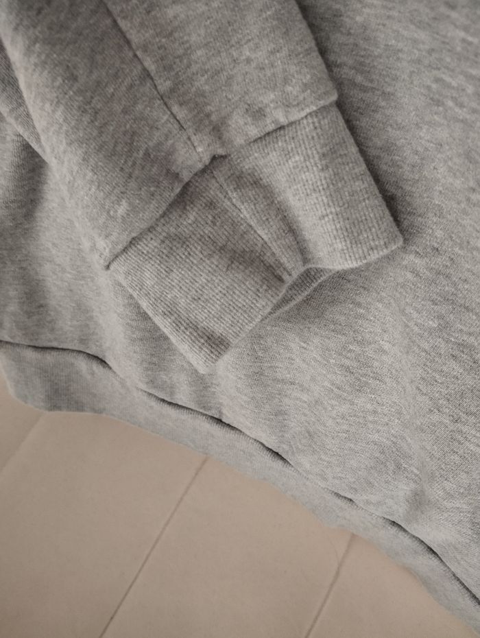 Sweat - photo numéro 3