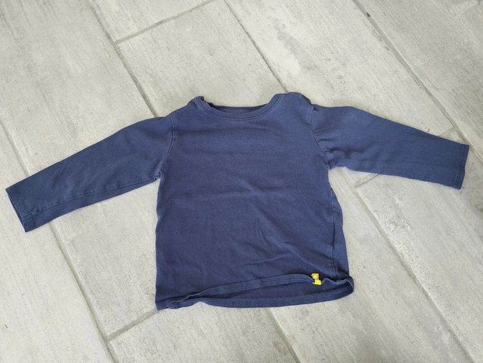 Lot n° 462 T-shirt manches longues DPAM 18 mois - photo numéro 2