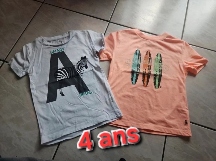Tee-shirt neuf 4 ans