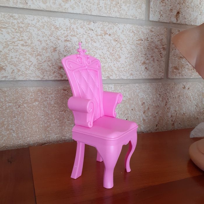 Petite Poupée/robe-pétales + Fauteuil - photo numéro 8