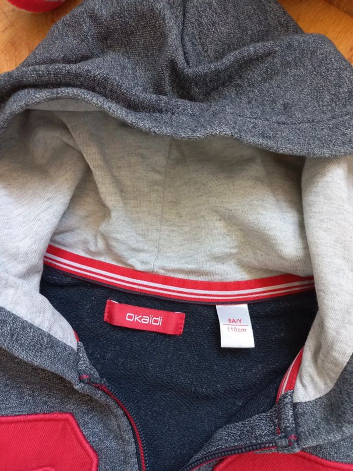 Sweat zippé à capuche - photo numéro 2