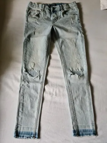 Jeans troué