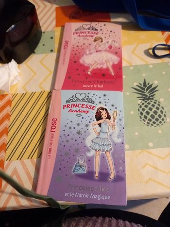 Mot livre princesse académie 1 et 4