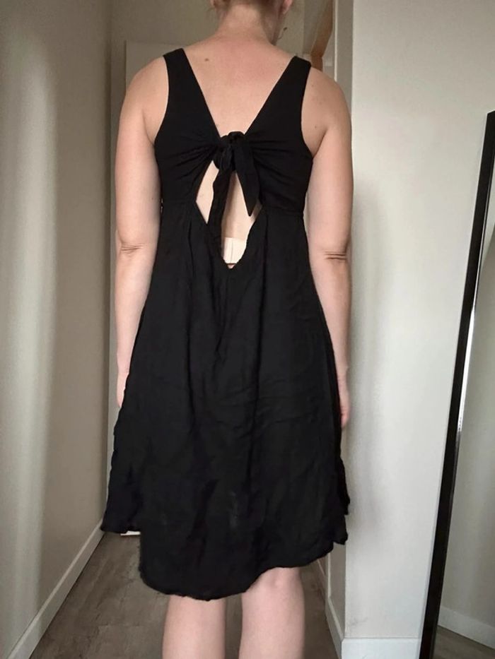 Ici et maintenant Robe noire asymétrique – Taille 36 – Très bon état - photo numéro 4